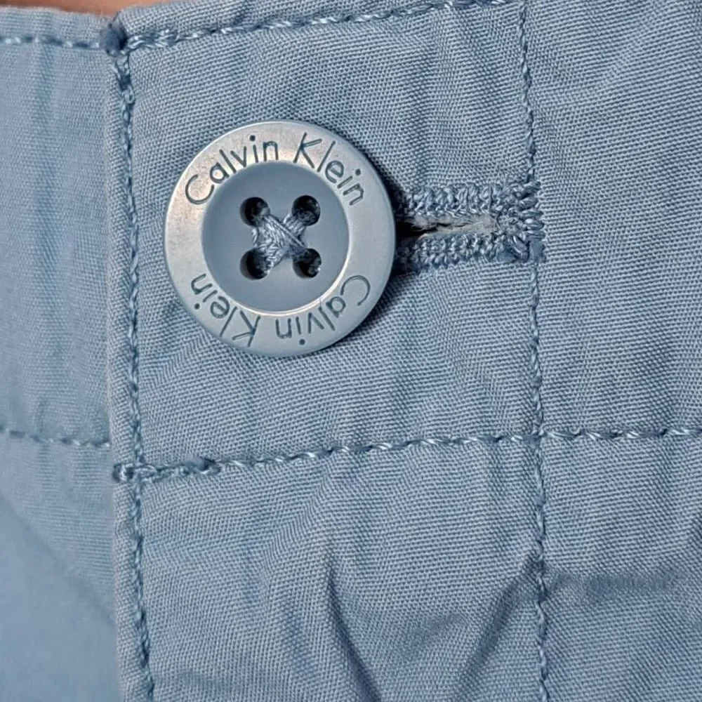 Calvin Klein Men's Shorts in Blue size 34